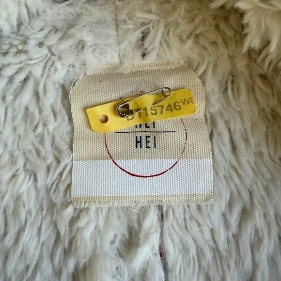 Hei Hei Jacquard Tapestry Faux Fur Lined Vest: see notes on size - Picture 10 of 14